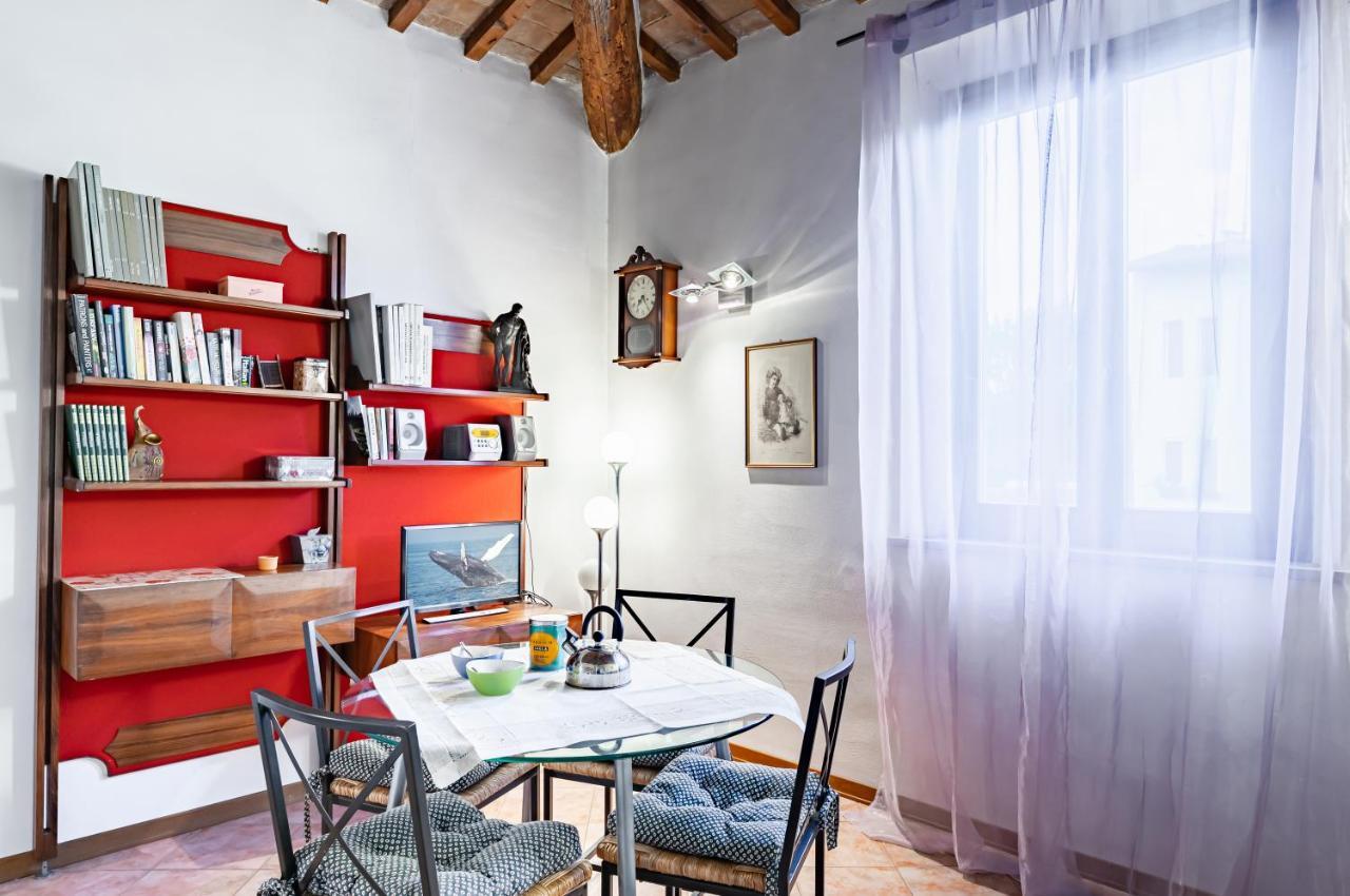 Arno River Quiet Apartment فلورنس المظهر الخارجي الصورة
